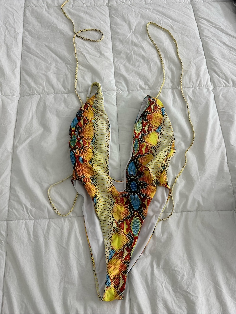 SEXY Vibrant Multicolor Snakeskin One-Piece Swimsuit